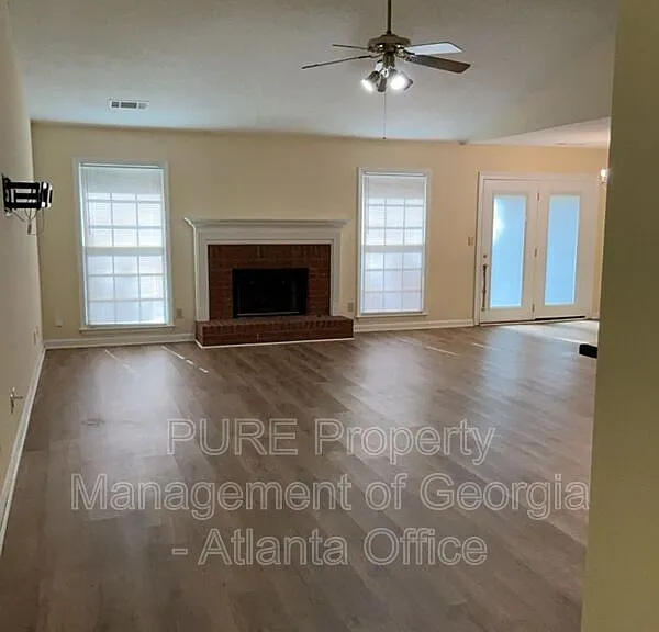 1195 Parkwood Chase NW — Photo 8