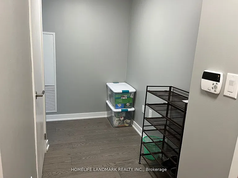 11 Wellesley St W #1405 — Photo 11