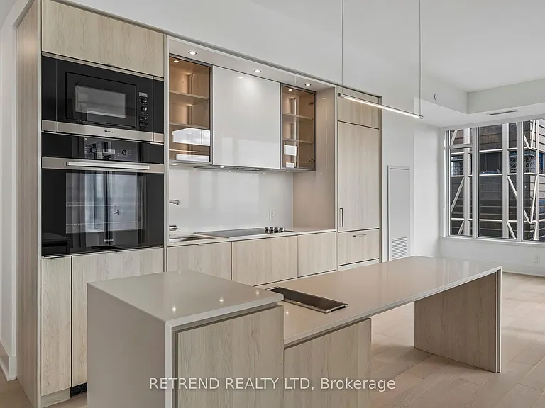 11 Yorkville Ave #5709 — Photo 17