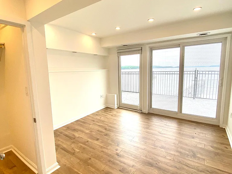 883 E Lakeshore Dr — Photo 13