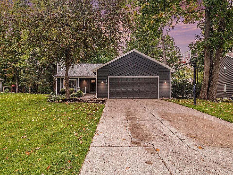 1st image of 7086 Crescenda Dr NE