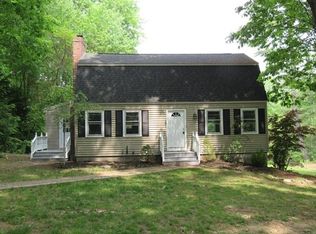 25 Stark Rd, Derry, NH 03038