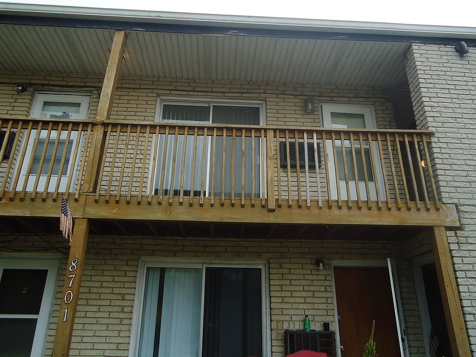 1st image of 8701 S 84th Ct APT 1