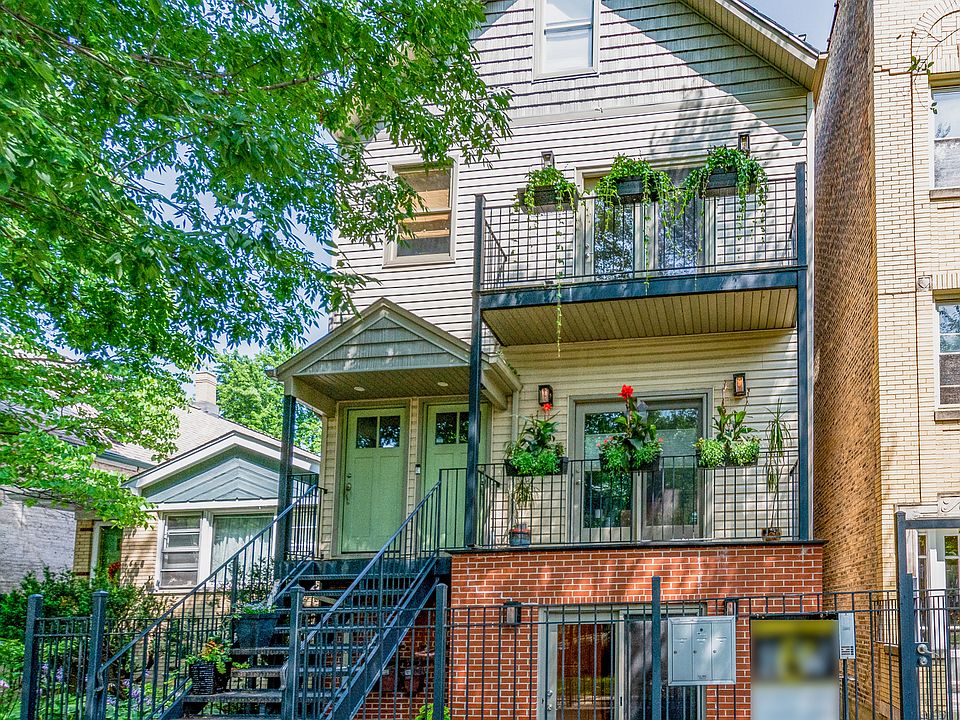 1st image of 2441 N Fairfield Ave #G