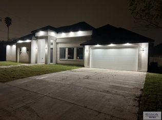 9 Conquistador Dr, Brownsville, TX 78520