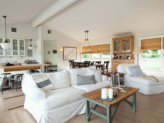 4th image of 12 Cove Dr