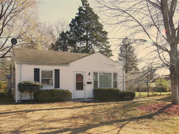 4312 Saint Regina Ln, Saint Ann, MO 63074