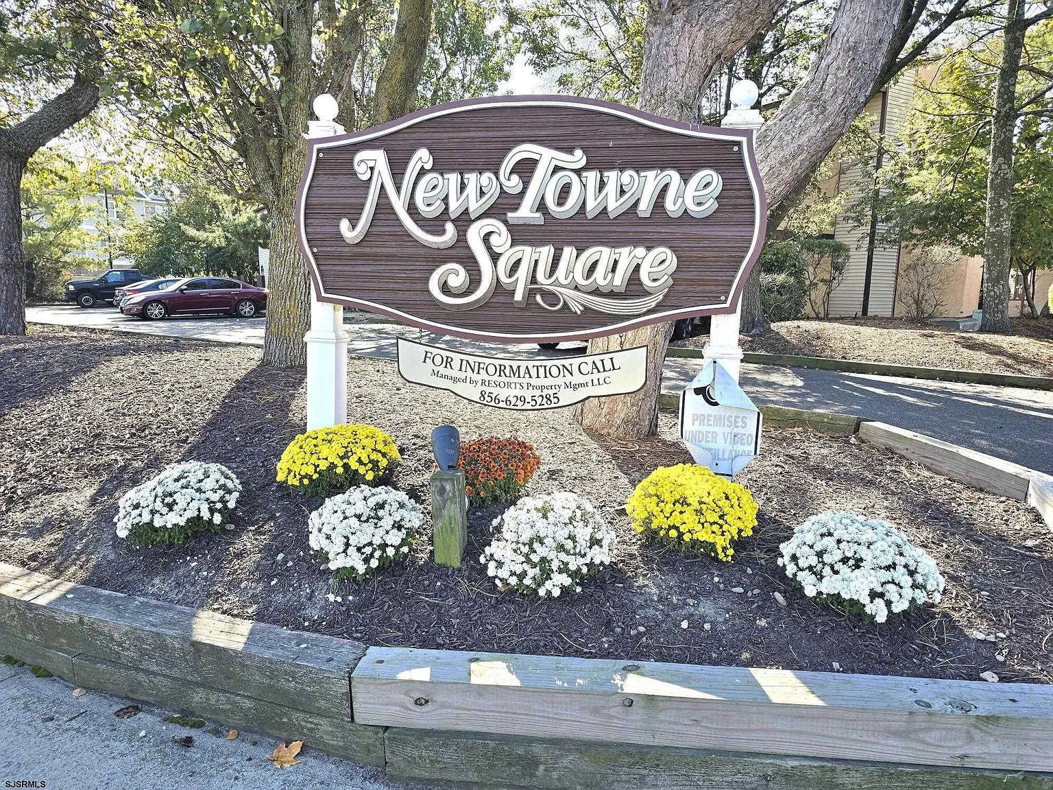 1 bed, 1.0 bath, $1,400 — Photo 2