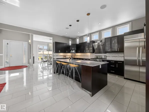10650 66th Ave NW, Edmonton, AB T6H 1X6