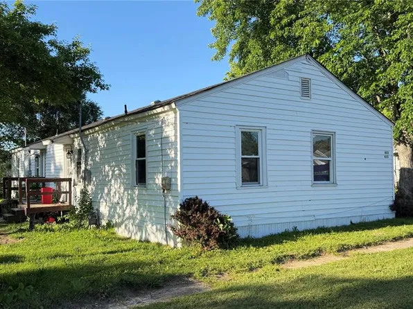 613 Reed Dr, East Alton, IL 62024