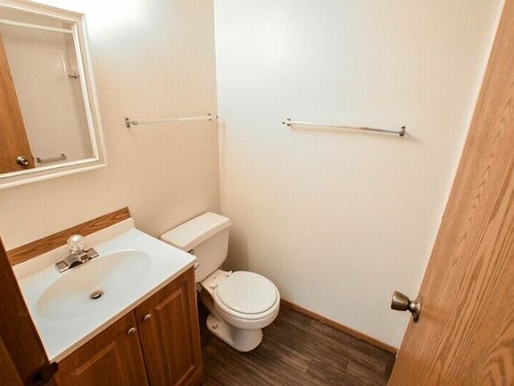 5th image of 4717 Walden Cir #706