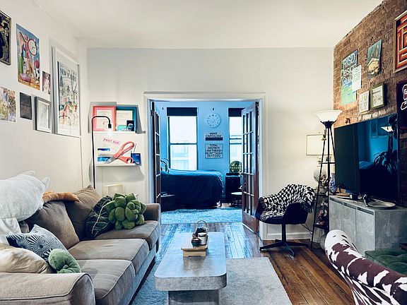 2nd image of 540 4th Ave APT 3