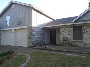 7816 Prairie Dr, Watauga, TX 76148