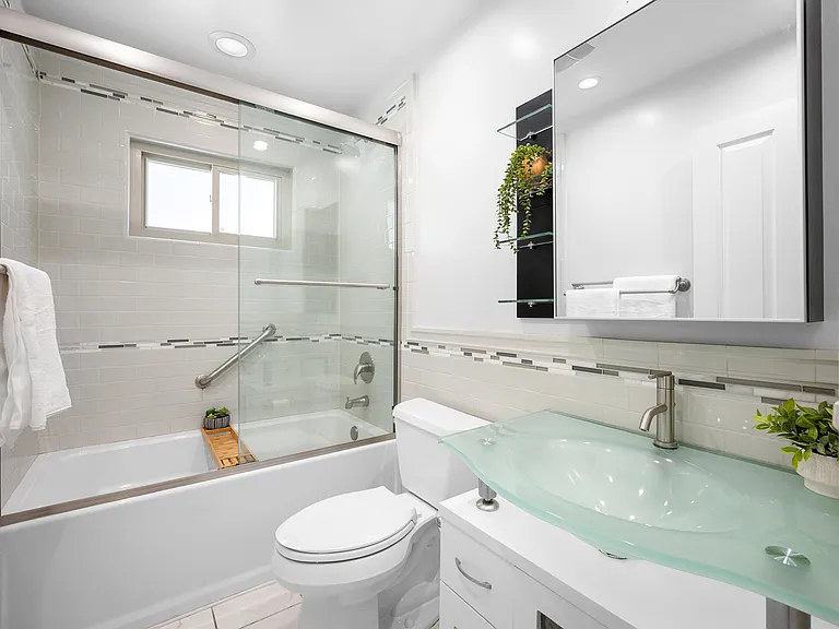 617 E Angeleno Ave #206 — Photo 12