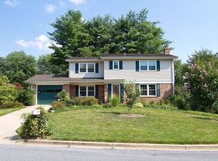 10 Cullinan Dr, Gaithersburg, MD 20878