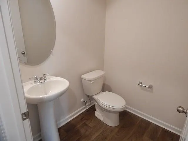 208 Oakmont Valley Trl — Photo 4