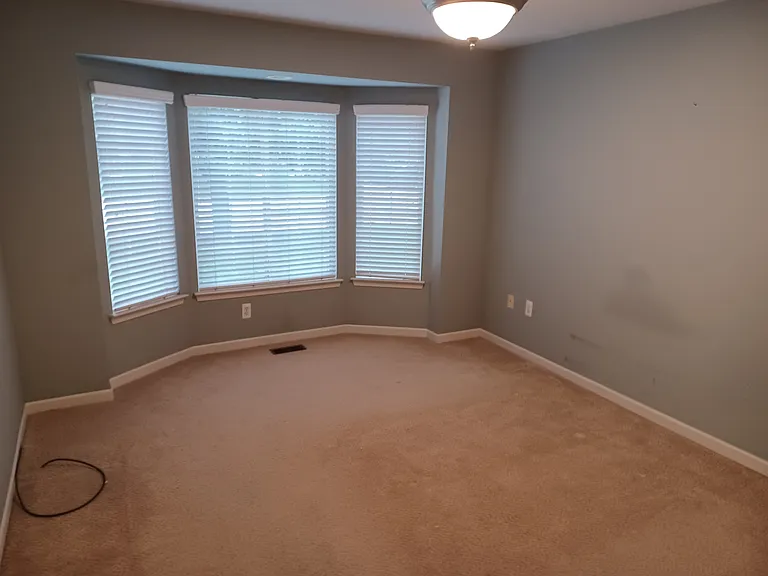 52232 Silvanna Ln — Photo 17
