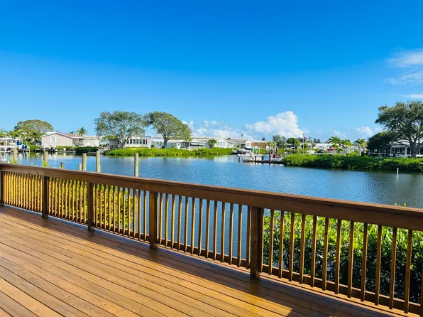 9 W Harbor Dr, Vero Beach, FL 32960