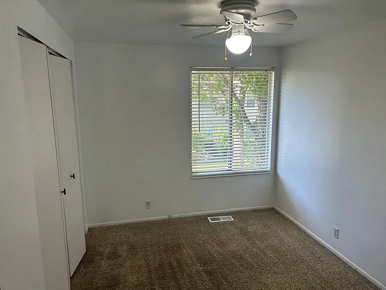 65 W San Juan Ct — Photo 17