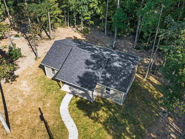 537 Lewis Ln — Photo 14