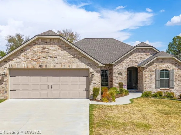 8319 McLaren Dr, Fort Smith, AR 72916