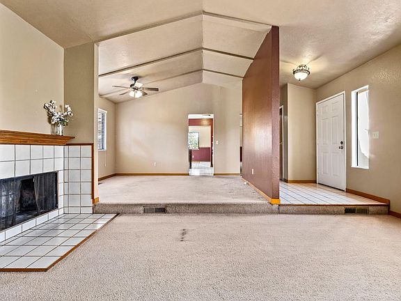 5th image of 1091 Dickens Drive