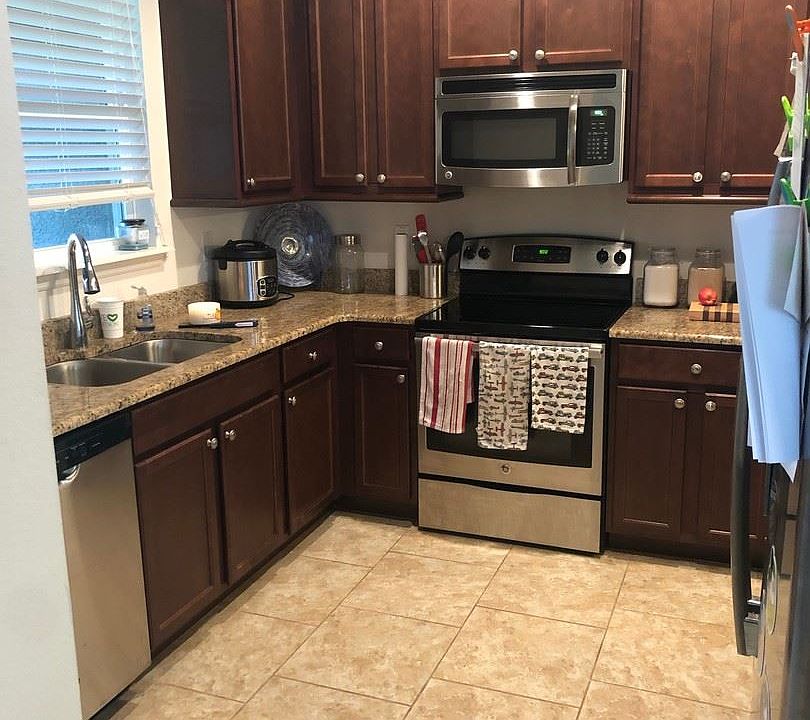 1st image of 120 Tarracina Way