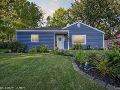 21445 Drexel St, Clinton Township, MI, 48036