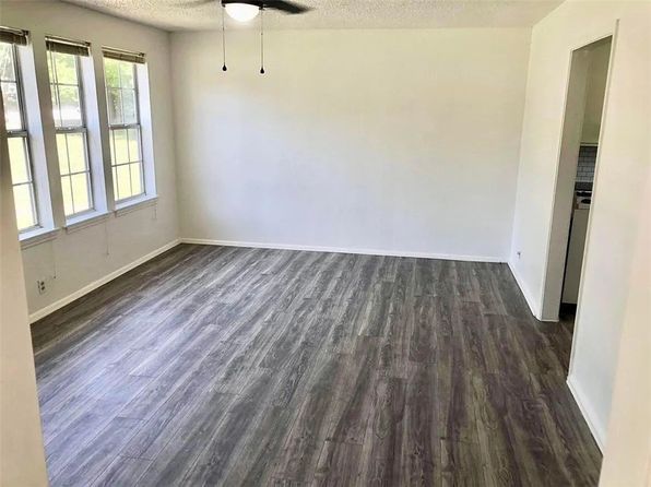 fayetteville-arkansas-2063368769 picture