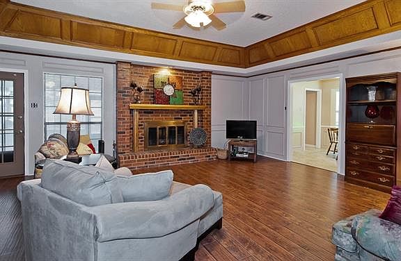2nd image of 5708 Winding Woods Trl
