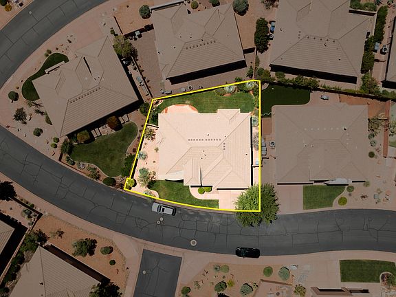 4th image of 250 N Snow Canyon Dr #15