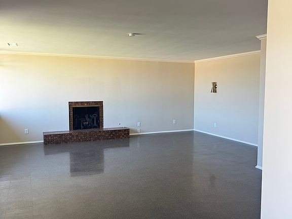 3rd image of 47 Grandview Cir