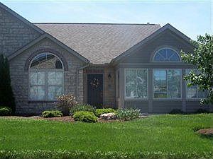 2nd image of 2830D Canterbury Cir