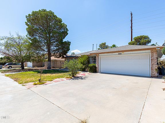 3rd image of 3221 Red Sails Dr