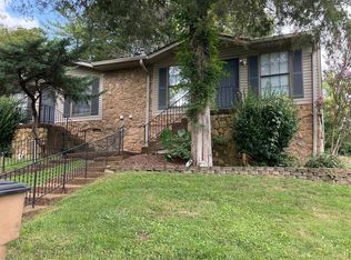 812 Apple Dr, Nashville, TN 37211