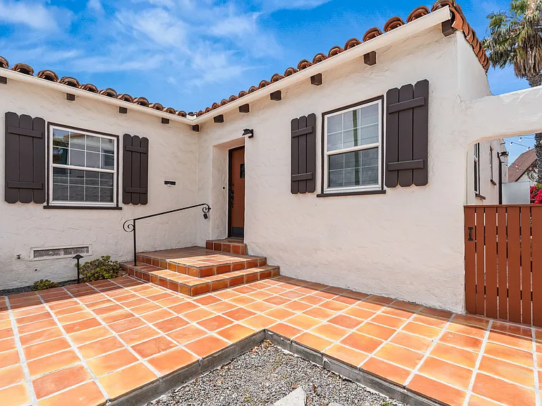 4858 E Alder Dr — Photo 5