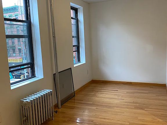 3rd image of 120 Madison St APT 3