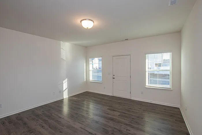 Building Photo - 14145 Clayborn St