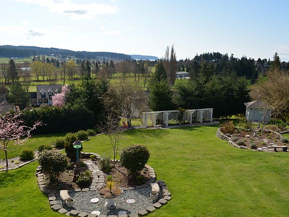 5th image of 2434 Hillis Dr