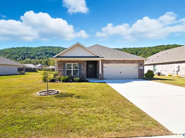 9110 Monteagle Blvd, Owens X Rds, AL 35763