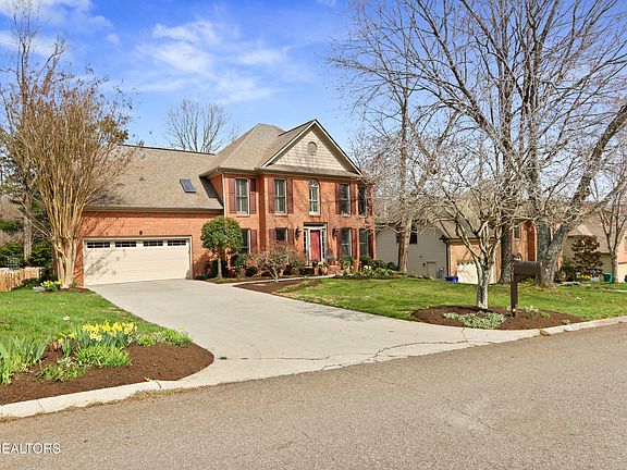 2nd image of 9041 Straw Flower Dr