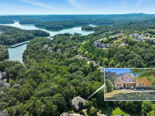 6109 Grand Marina Cir, Gainesville, GA 30506