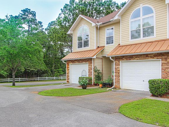 2nd image of 732 E Mack Bayou Dr APT 1