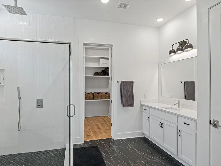298 W Lafayette Rd — Photo 30