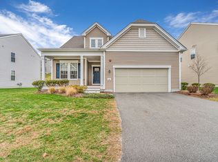 20 Walnut Way, Hopkinton, MA 01748