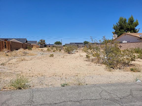 3rd image of Karen Ave