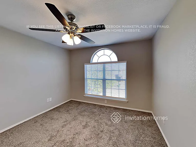 713 Mistymoor Ln — Photo 12