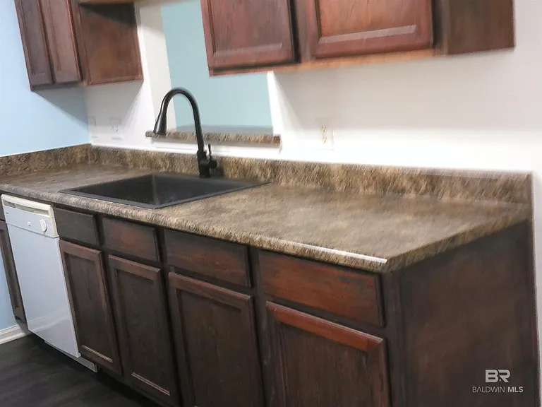 1517 Regency Rd #135 — Photo 3