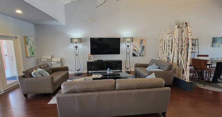 237 Seahorse Dr SE #B — Photo 20