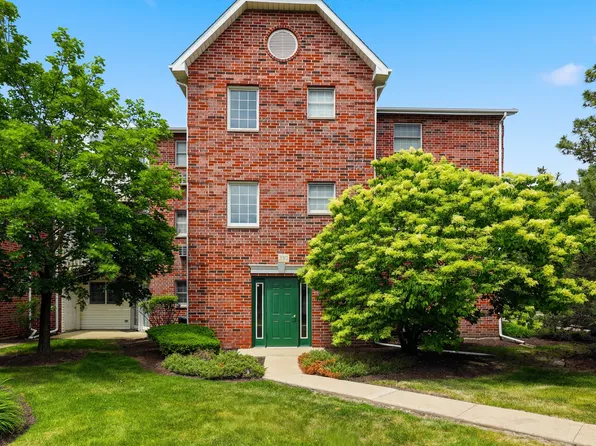 330 Leah Ln APT 3B, Woodstock, IL 60098